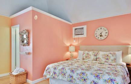 Tranquility by Avantstay Close to Duval St w/ BBQ & Shared Pool - Photo 36