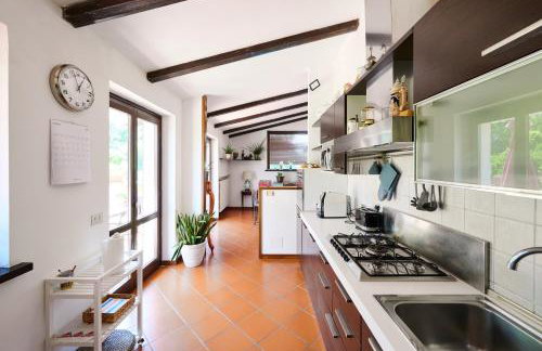Apartment in Villa La Carruba - Photo 10