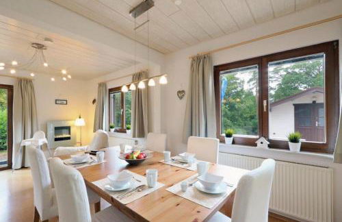 Seepark Kirchheim Ferienhaus bei Anne mit Sauna - Photo 7