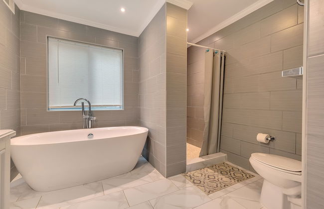 Holiday Home Near Lake and Pool - Foto 27