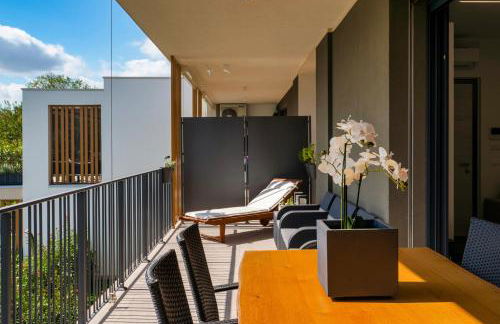 Relax Luxury Sirmio - Elegante Trilocale con Piscina a Sirmione - Foto 3