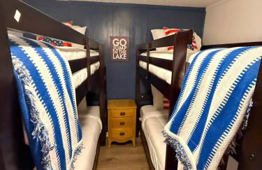 Lakefront 4BD2BADockGrillDecksFirepit-12PP - Photo 25