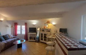 Duplex de charme avec terrasse au coeur du village - Foto 2