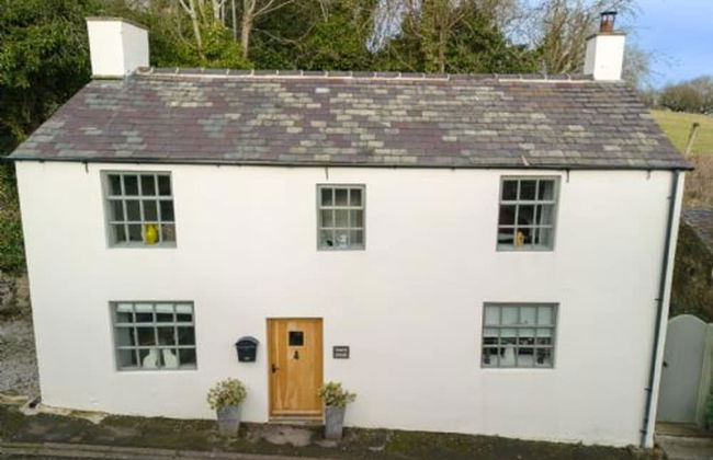 Host Stay White House - Photo 13