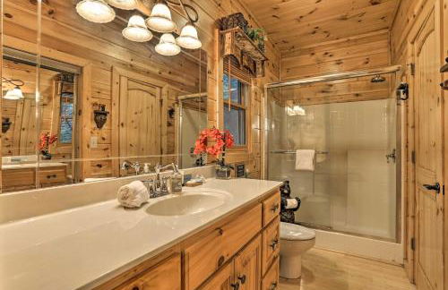 Cherry Lake Lodge with Hot Tub, Fire Pit and Game Room - Foto 16