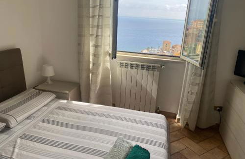 BILOCALE VISTA MARE CON POSTO AUTO - Foto 11