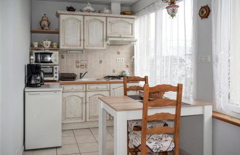 Cozy Home In Quemperven With Wifi - Foto 2