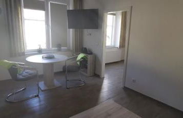 Apartment außen Pfui innen Hui - Foto 4