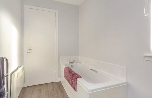 West Home - Photo 18