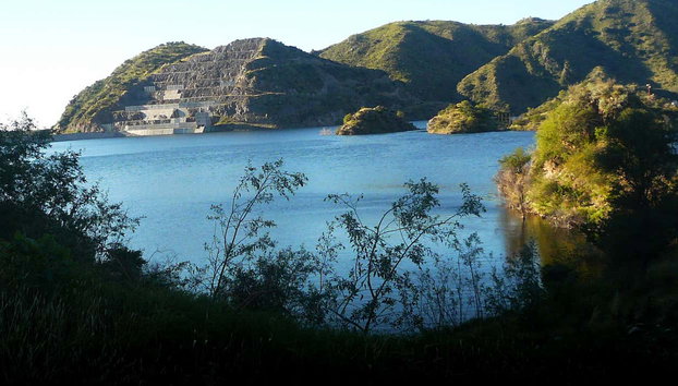Excursión al río Grande y Nogolí - Foto 2, Panorámica del embalse de Nogolí