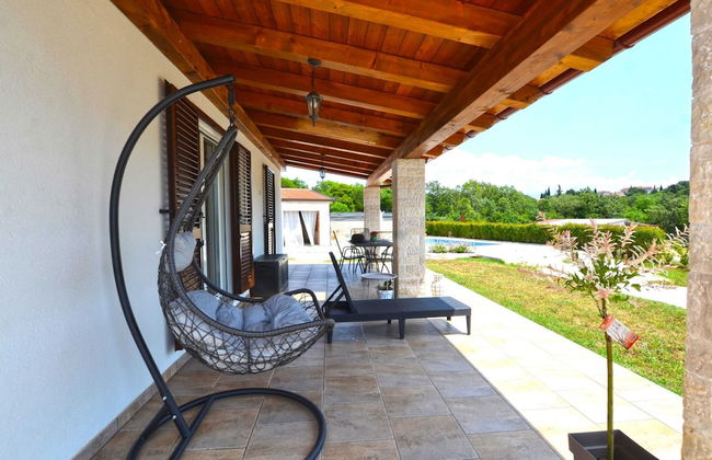 Picturesque Paradise Holiday Home With Pool - Foto 32