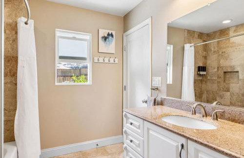 Happy House Getaway - Pool, Hot Tub & Wine Country - Foto 17