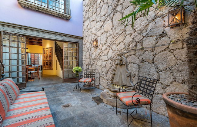 Casa Esperanza, 2BR Designer Charm + Rooftop Views - Foto 19