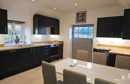 Rural Escape and Dog Friendly - Photo 9