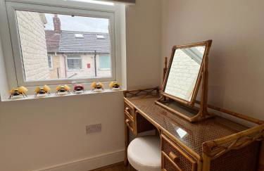 2025 Award Winner Liverpool Cherry House - 4 Bedrooms - Foto 51