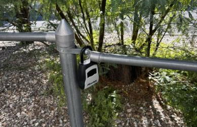 3.2 near University and Memorial Hospital - Photo 26