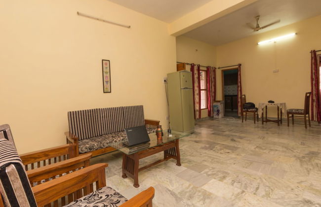 OYO 16652 Home Spacious 2BHK Villa Ram Nagar - Foto 21