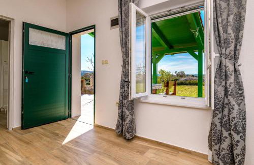 Krcina Holiday Home - Photo 4