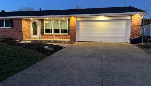 30 Something Quiet 3BR House Near I-77 & US-250 - Photo 5