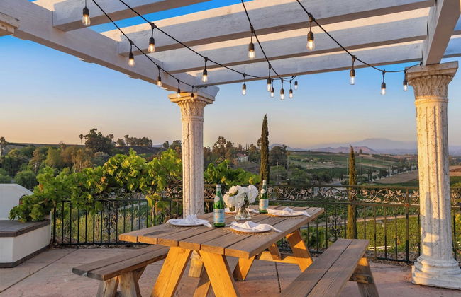 Via del Sur by Avantstay Private Spanish Villa w/ Views Walk to Wineries! - Foto 4