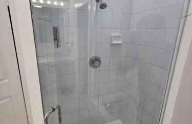 Castle Beach Club Apartments - Photo 36