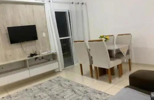 Apto mobiliado 7min da Orla de Atalaia e 1min do Aeroporto - Foto 1