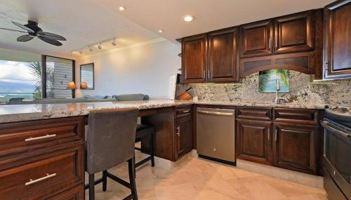 Kahana Reef 111 · KR 111 Renovated OceanFront Condo Romantic Get - Foto 3