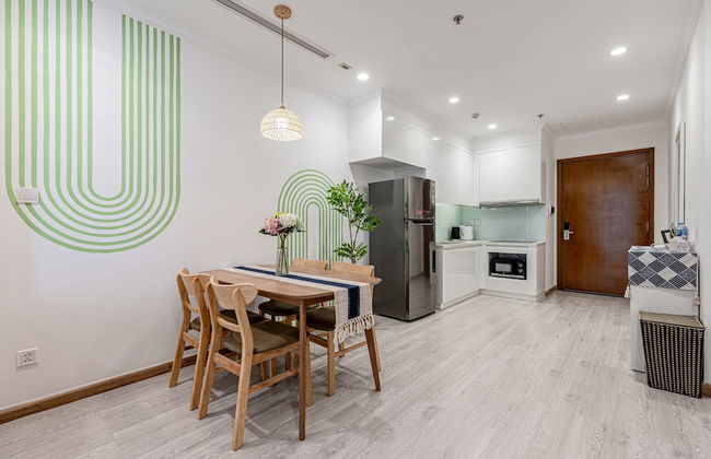 Vinhomes Cozy Apartment - Photo 2