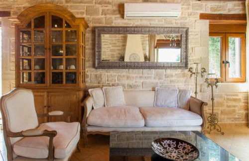 Eleon Residence - Photo 34