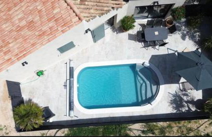 Le Cocon Gardois, terrasse & piscine - Pont du Gard - Foto 15