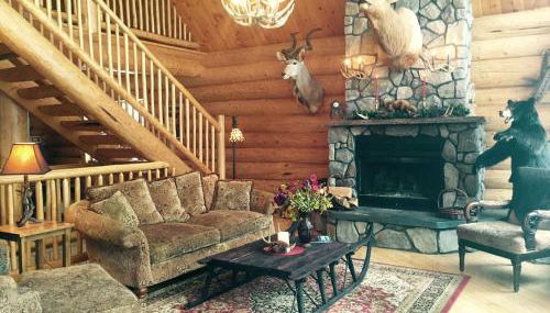 Secluded Log Cabin Nestled in the Woods in Athol, New York - Foto 2