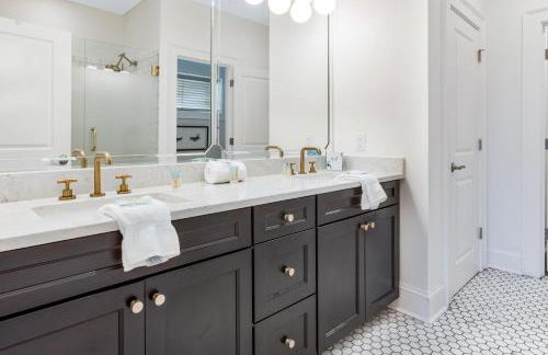 East River Manor by Lucky Savannah - Foto 27