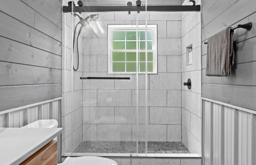 Pole Barn - Rustic 1BR Family Retreat with Open Views - Foto 29