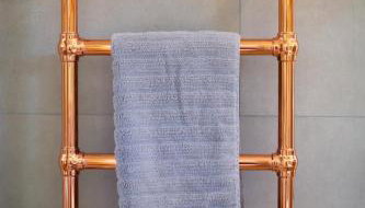 Idyllic countryside cabin with stream and lake - Foto 4