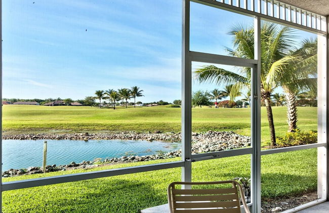 Catina Vacation Rental: Bright 2-BR Condo with Lake Views. Located in Lely Resort with Pool, Hot Tub, and Golf Access. Ideal for Golfers and Beachgoers, Minutes from Naples and Marco Island - Foto 14