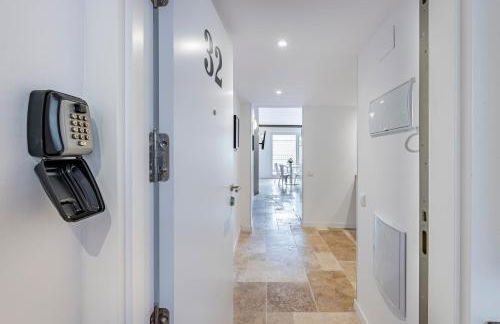 Atico duplex con Barbacoa y Terraza en Barri Port Maritim - Foto 17