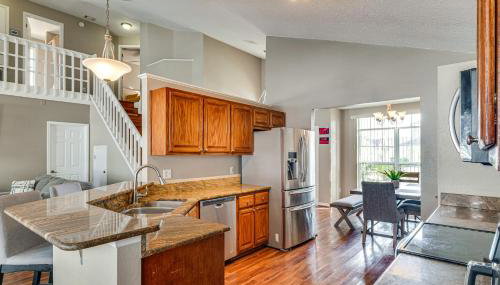 Family Oasis with Game Room and Pool in Davenport! - Foto 4