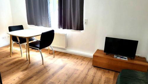 Monteur-Haus Veilchen Berlin Pankow, Französisch-Buchholz - Foto 3