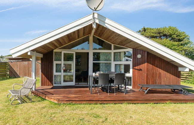 "Thrym" - 200m from the sea - Foto 7