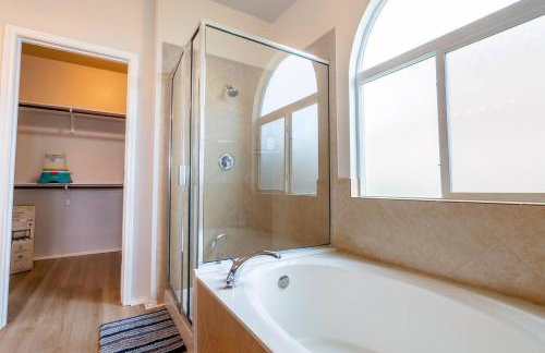 May 25' Reno ~Poker-Pool-Ping Pong-Shuffleboard - Foto 43