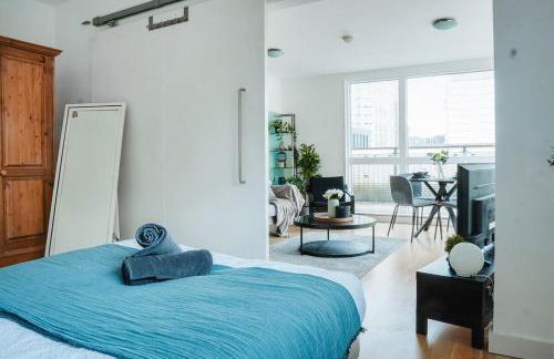 Chic 2BR City Centre Balcony Near Victoria St - Foto 31