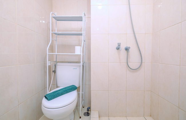 Nice And Comfy Studio At Springlake Summarecon Apartment - Photo 8