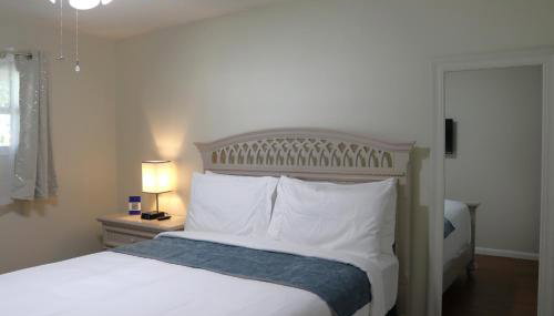 Hidden Sapphire-Apartment with Kitchen and Laundry - Foto 1