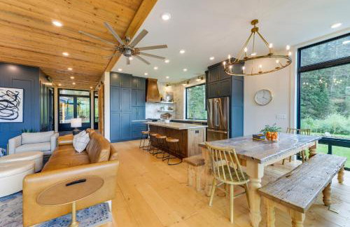 Modern Turnerville Cabin with Hot Tub and Scenic Views - Foto 6