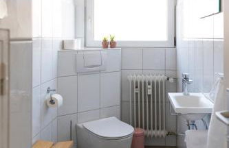 Seerose - W14, zentral in Bahnhofsnähe, Küche, 3 Schlafzimmer - Photo 16