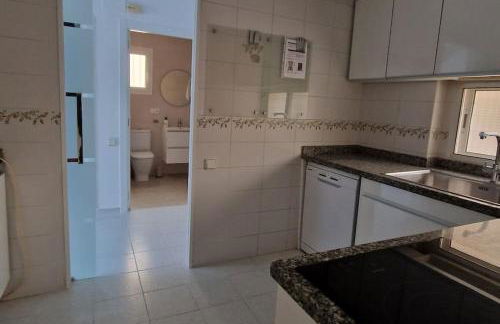 Seafront House,Sea Views,Pool and BBQ, Airport 10 mns - Photo 22