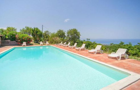 Nice Apartment In Collesano Pa - Foto 9