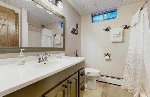 Hooked on Johnson - Photo 22