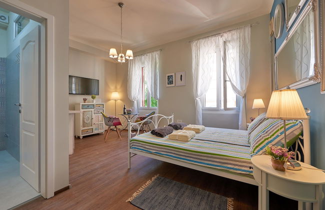 Old City Romantic Studios - Foto 3