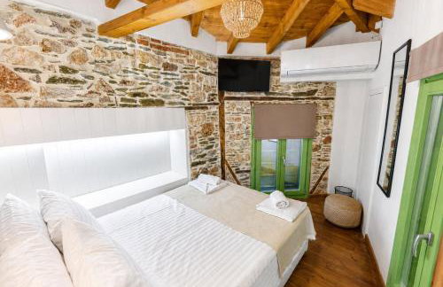 Casa Di Nonno-Jacuzzi Mountain View Stay in Lesvos - Foto 13